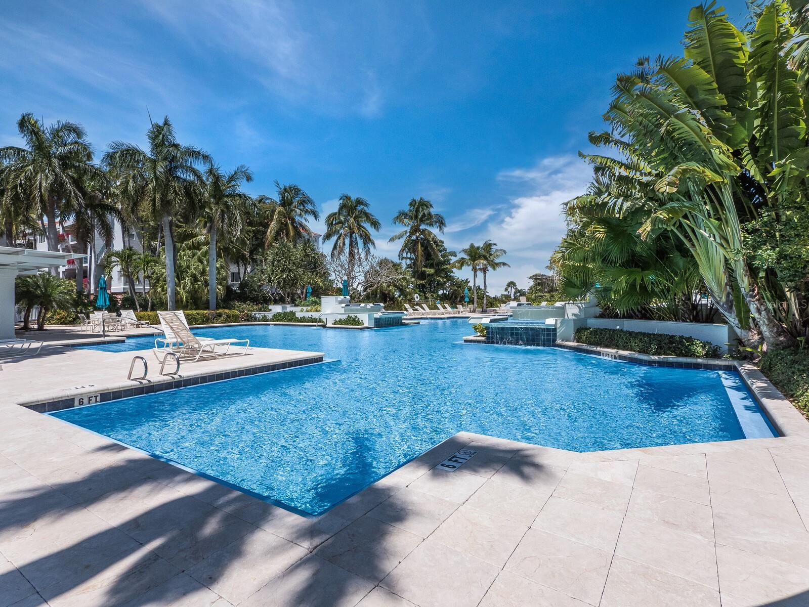 340 GULF OF MEXICO DR #112, LONGBOAT KEY, FL, 34228