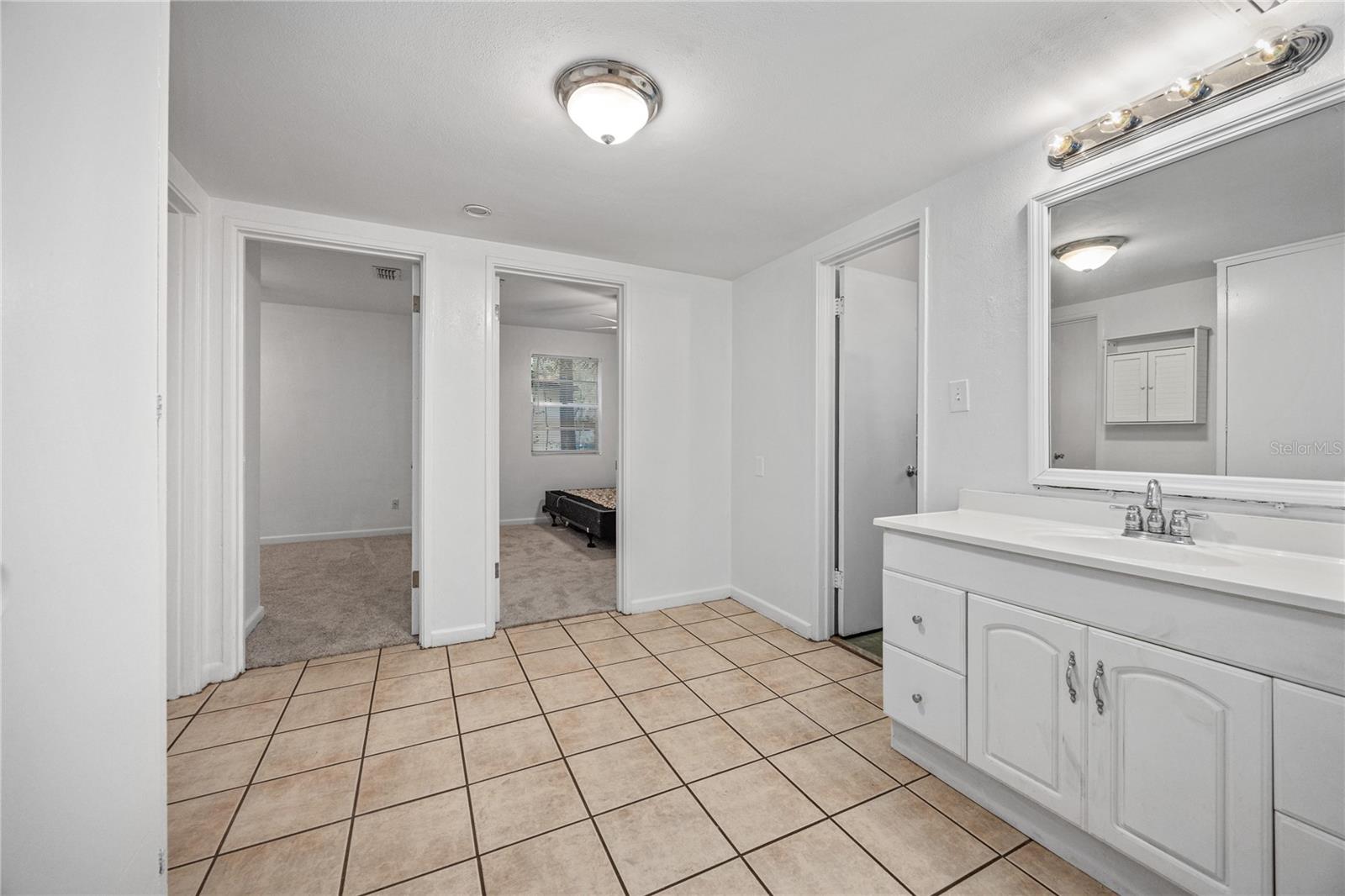 4156 NW 10TH ST, GAINESVILLE, FL, 32609