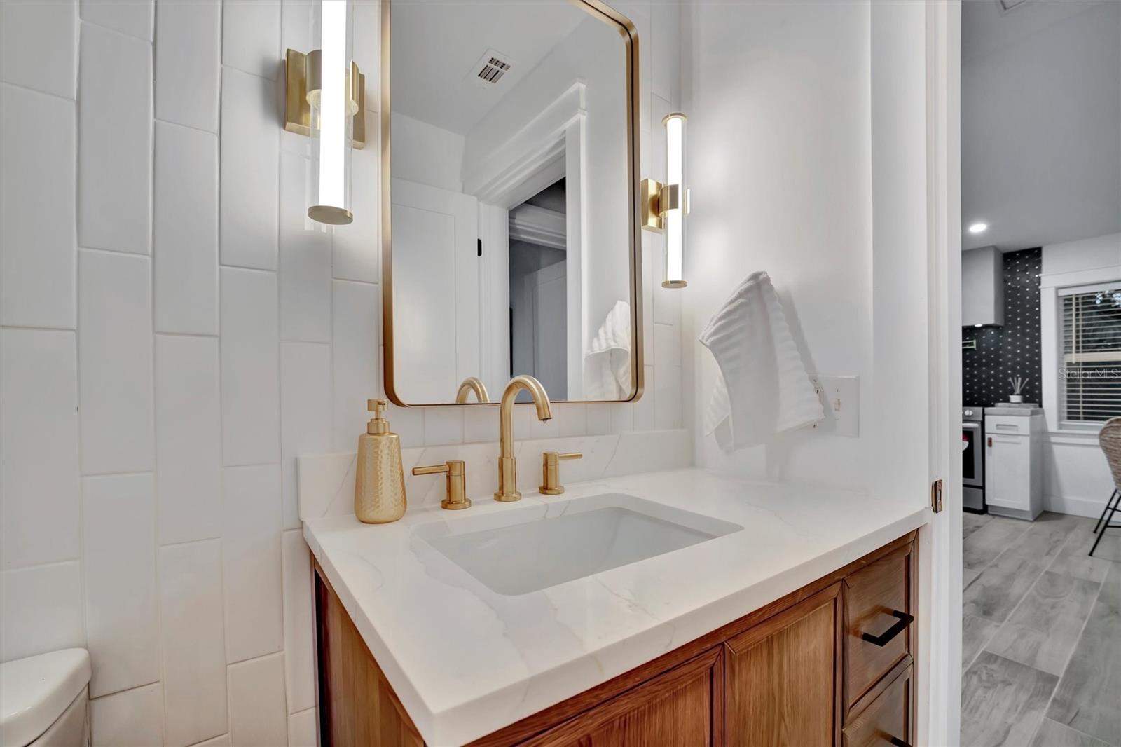 2713 4TH AVE W, BRADENTON, FL, 34205