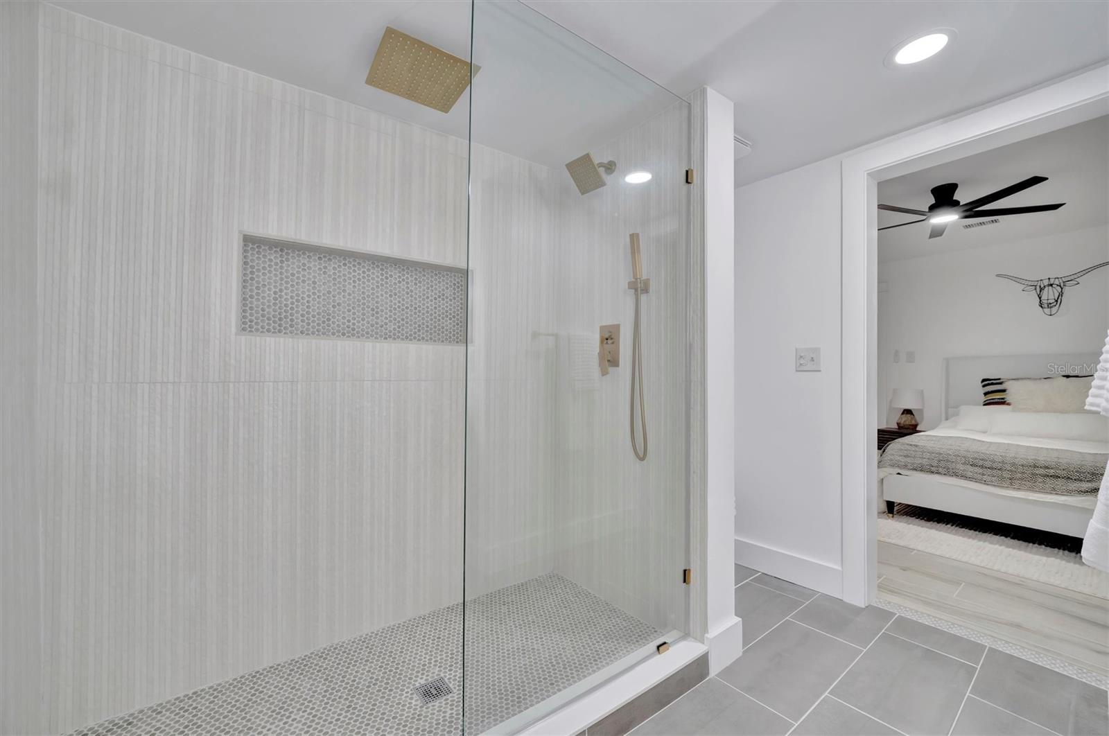 2713 4TH AVE W, BRADENTON, FL, 34205