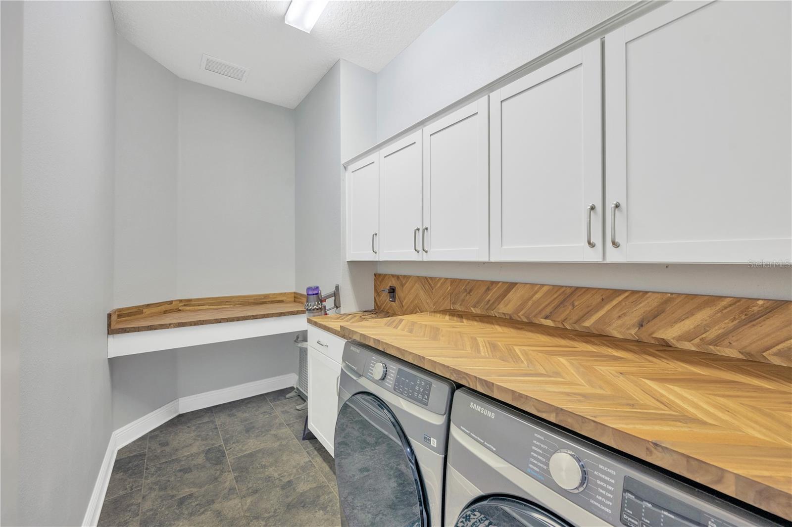 6008 WATERCOLOR DR, LITHIA, FL, 33547