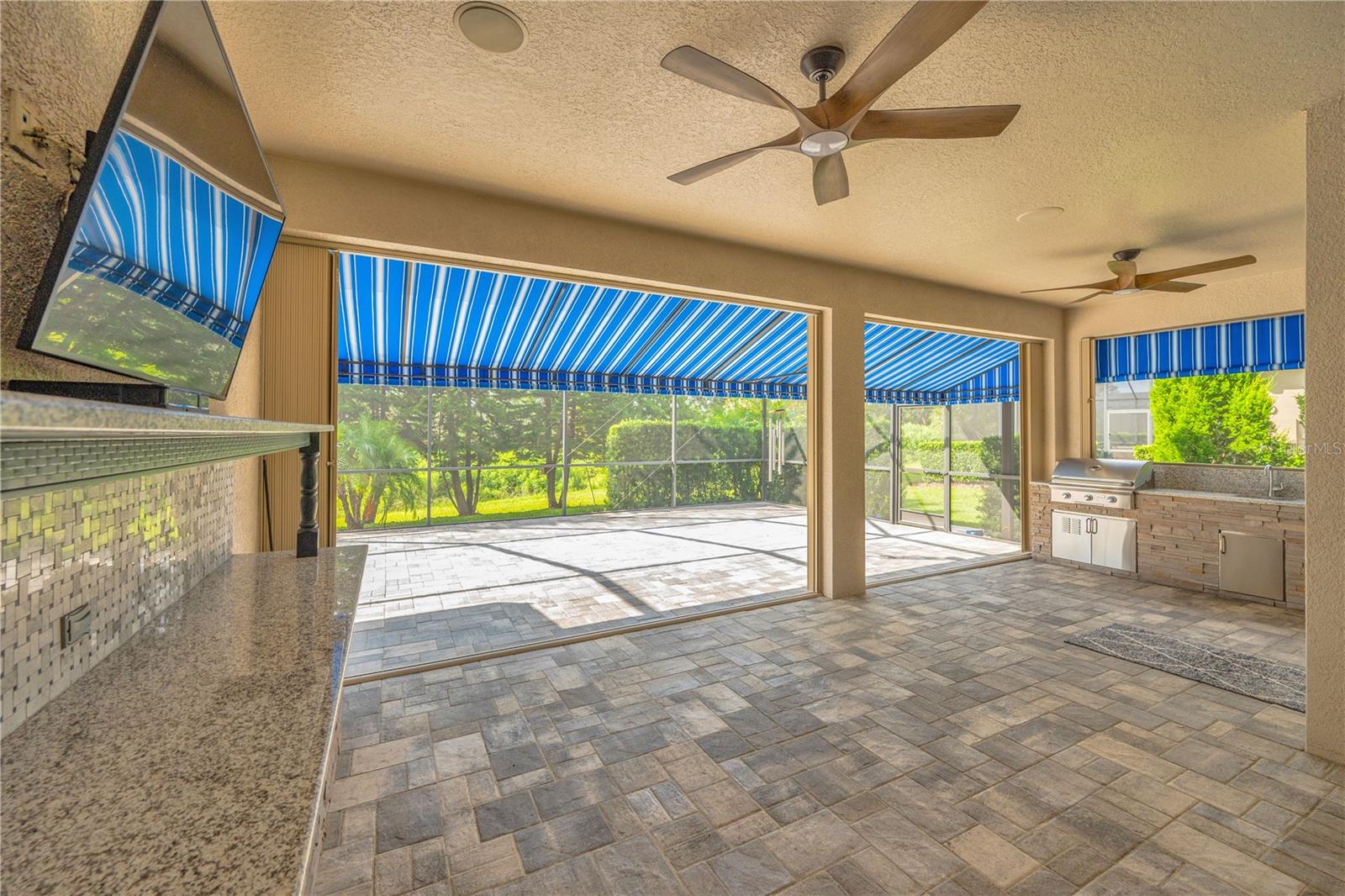 6008 WATERCOLOR DR, LITHIA, FL, 33547