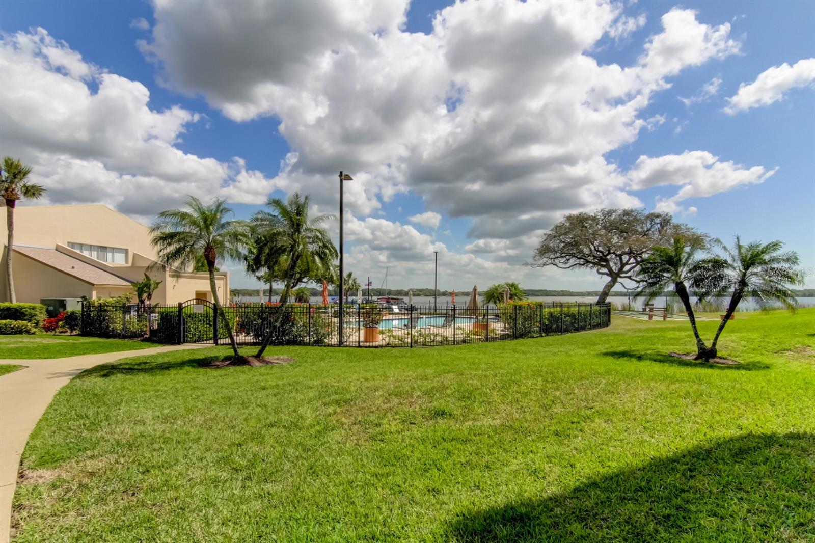 90 S HIGHLAND AVE #112, TARPON SPRINGS, FL, 34689