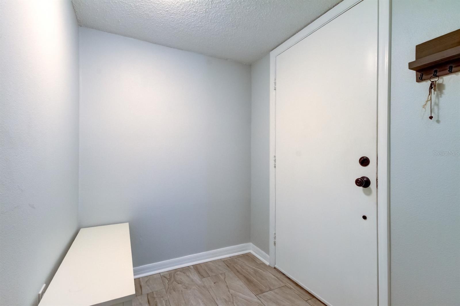 90 S HIGHLAND AVE #112, TARPON SPRINGS, FL, 34689