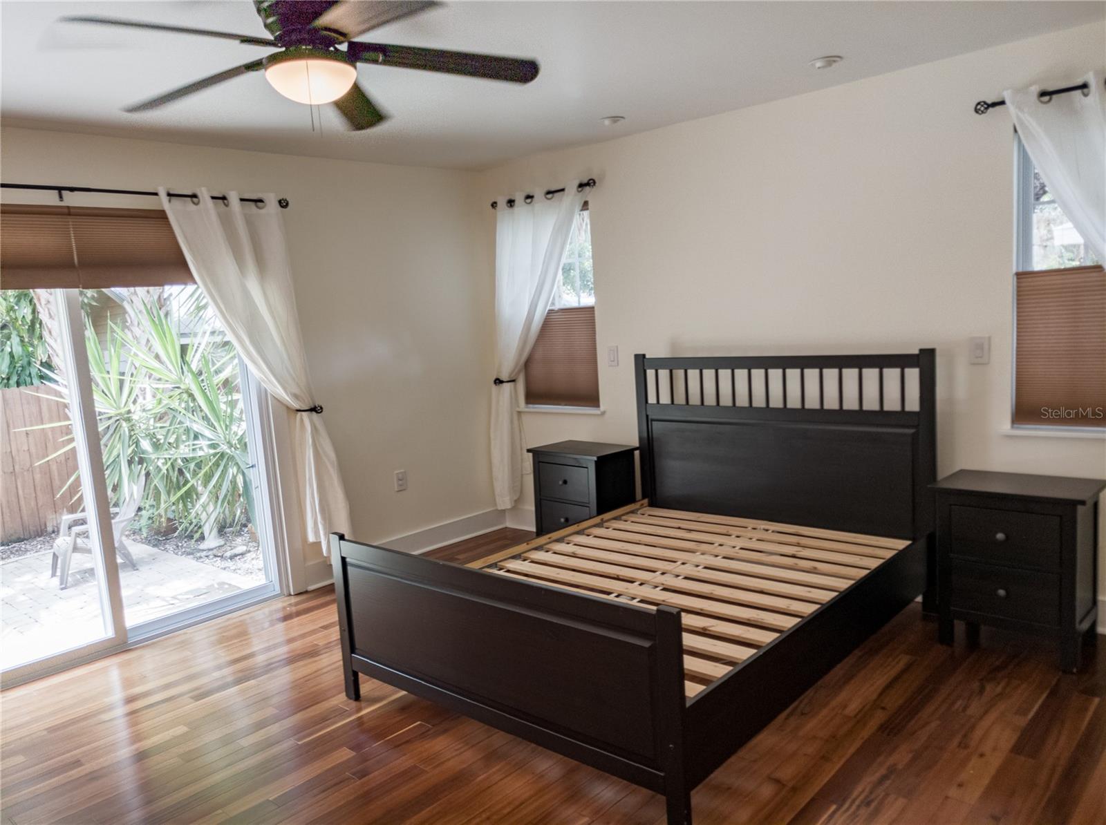 515 WILKIE ST, DUNEDIN, FL, 34698