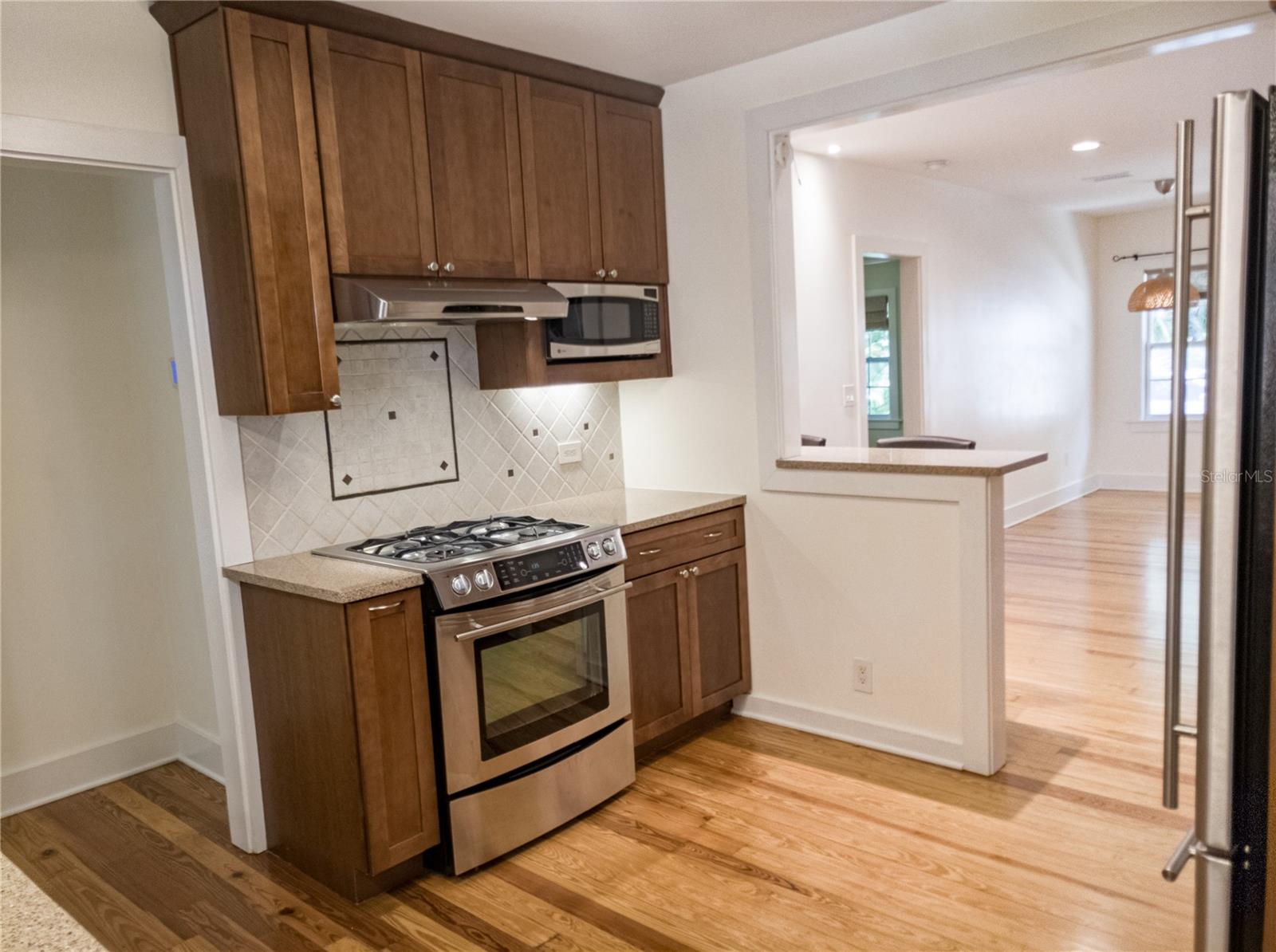 515 WILKIE ST, DUNEDIN, FL, 34698