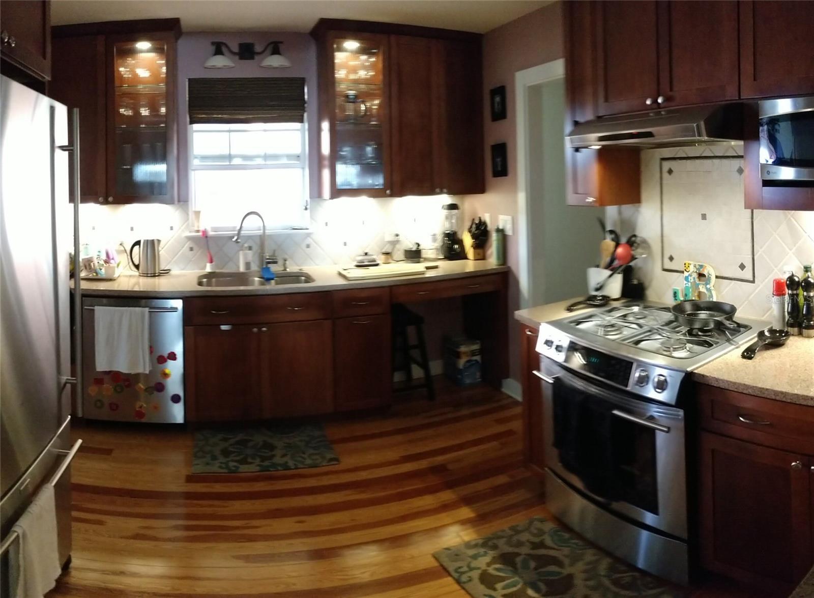 515 WILKIE ST, DUNEDIN, FL, 34698