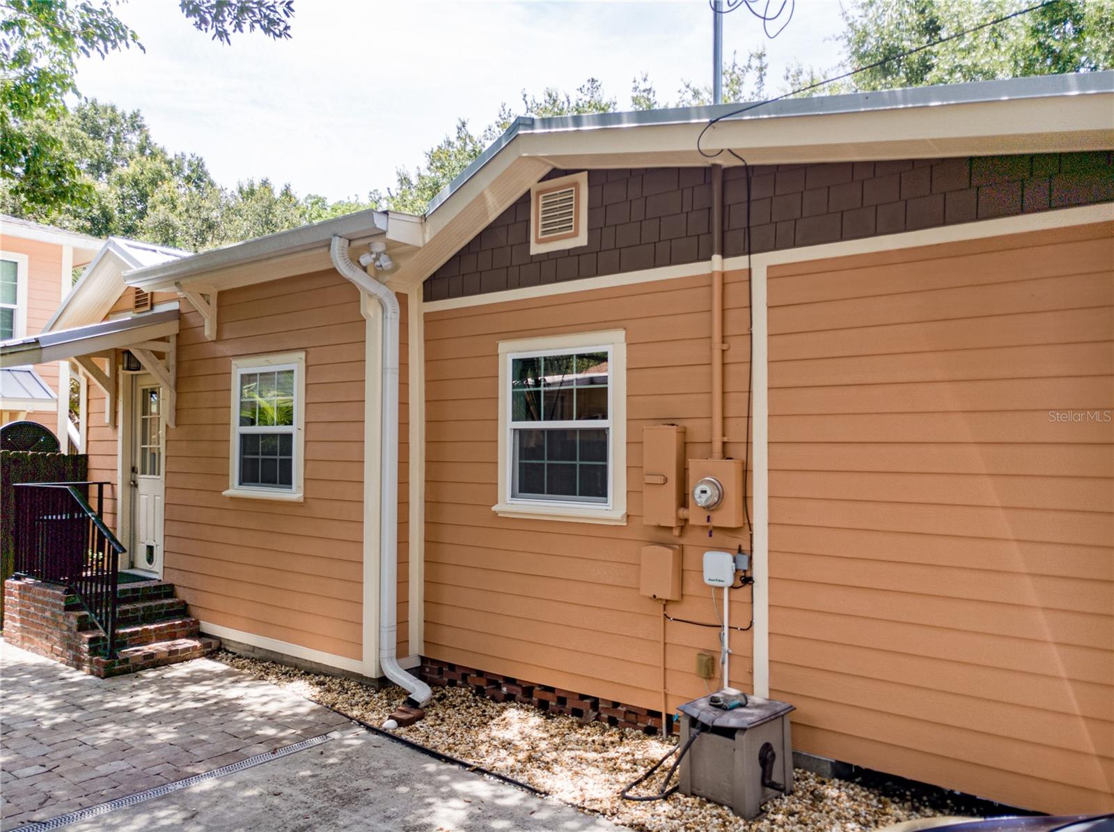 515 WILKIE ST, DUNEDIN, FL, 34698