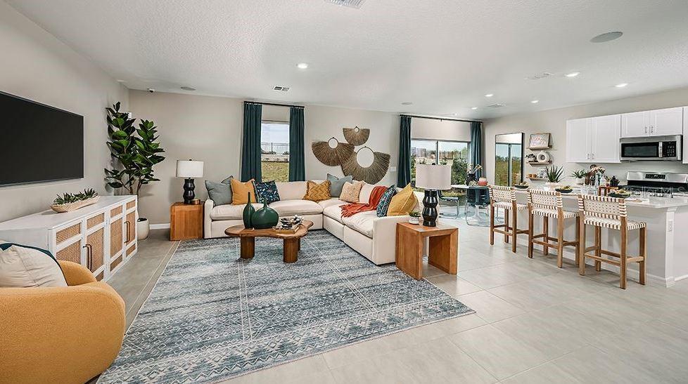 496 WAYLAND DR, HAINES CITY, FL, 33844