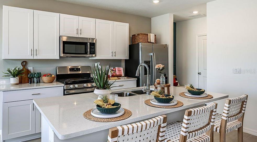 496 WAYLAND DR, HAINES CITY, FL, 33844