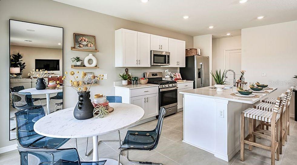 496 WAYLAND DR, HAINES CITY, FL, 33844