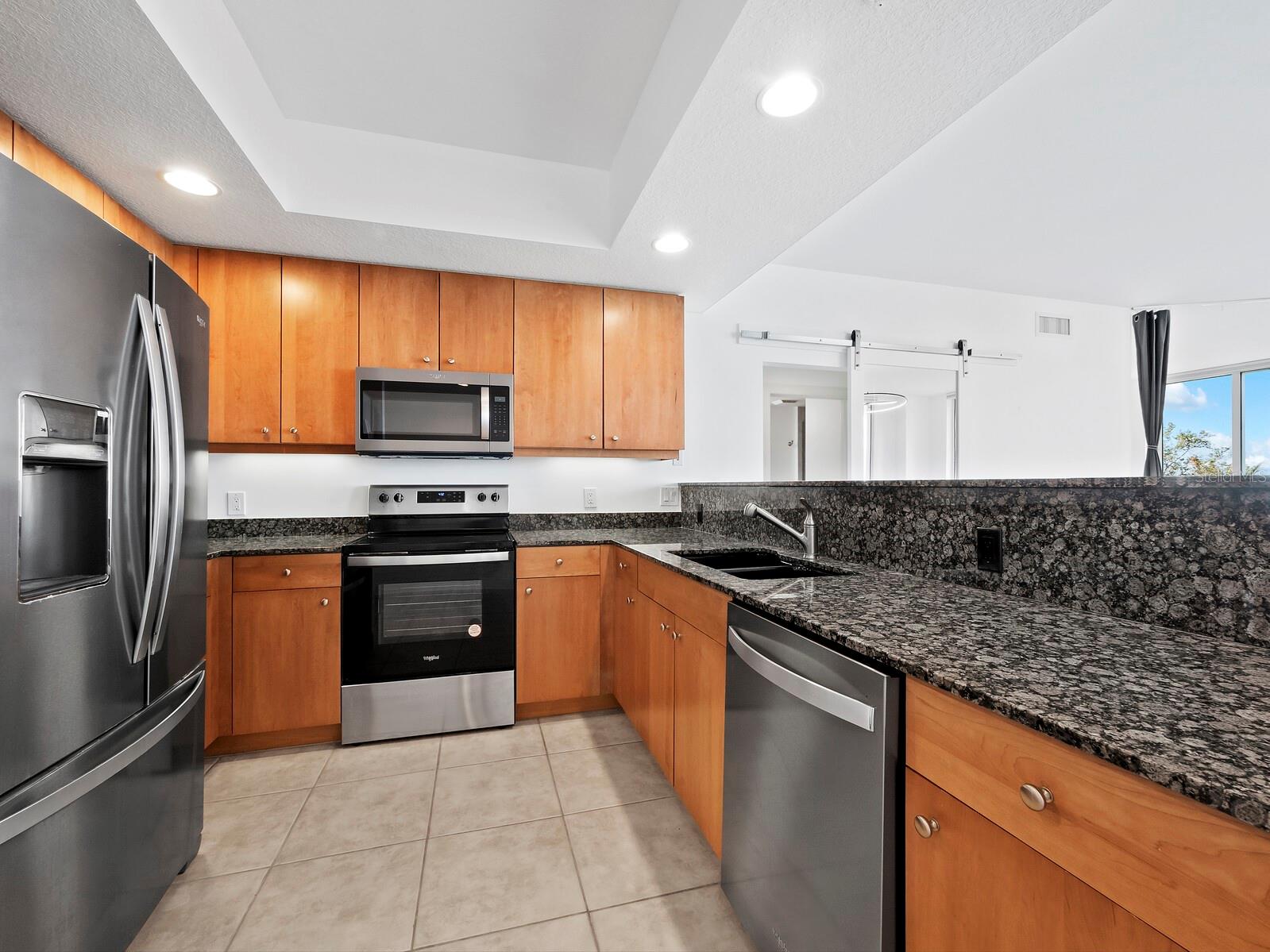 800 N TAMIAMI TRL #307, SARASOTA, FL, 34236