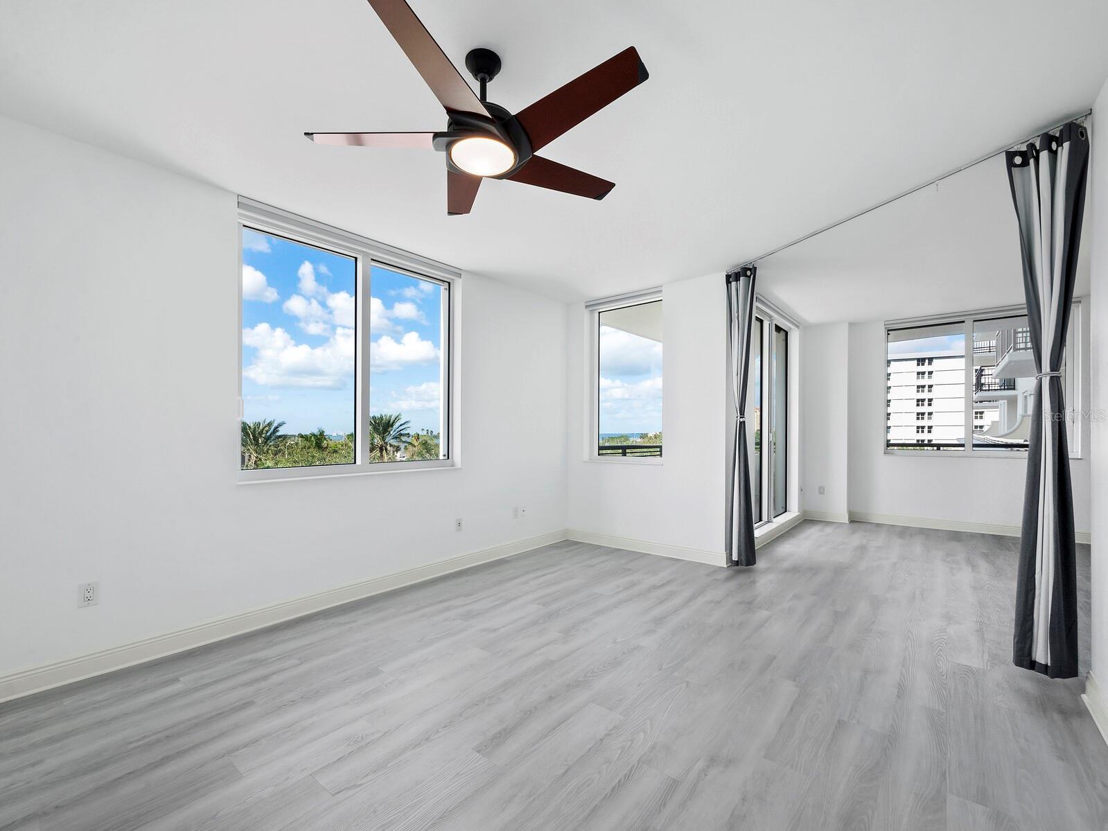 800 N TAMIAMI TRL #307, SARASOTA, FL, 34236