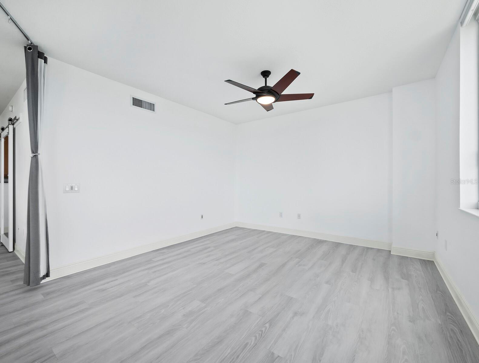 800 N TAMIAMI TRL #307, SARASOTA, FL, 34236