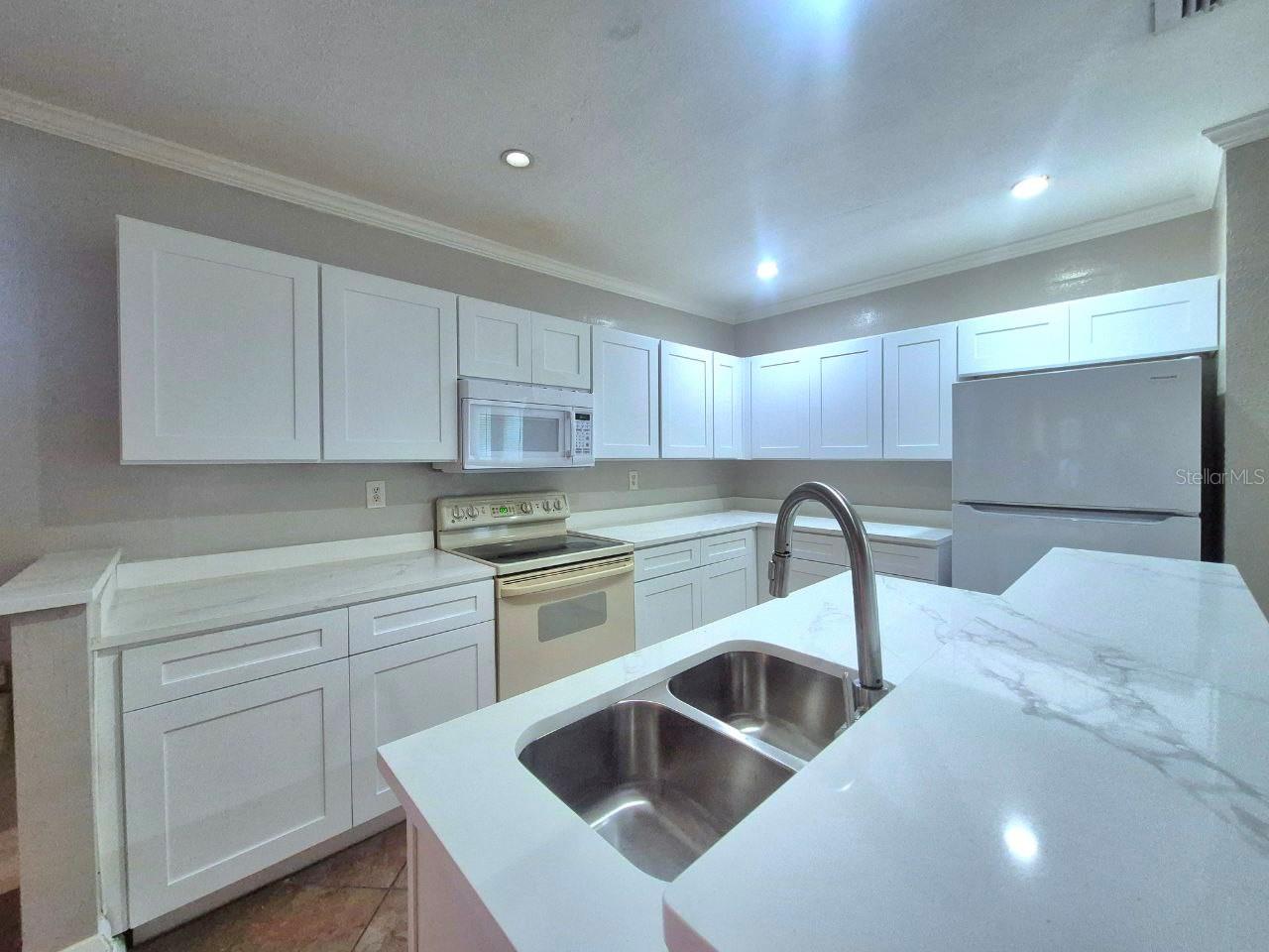 314 E PARK AVE, TAMPA, FL, 33602