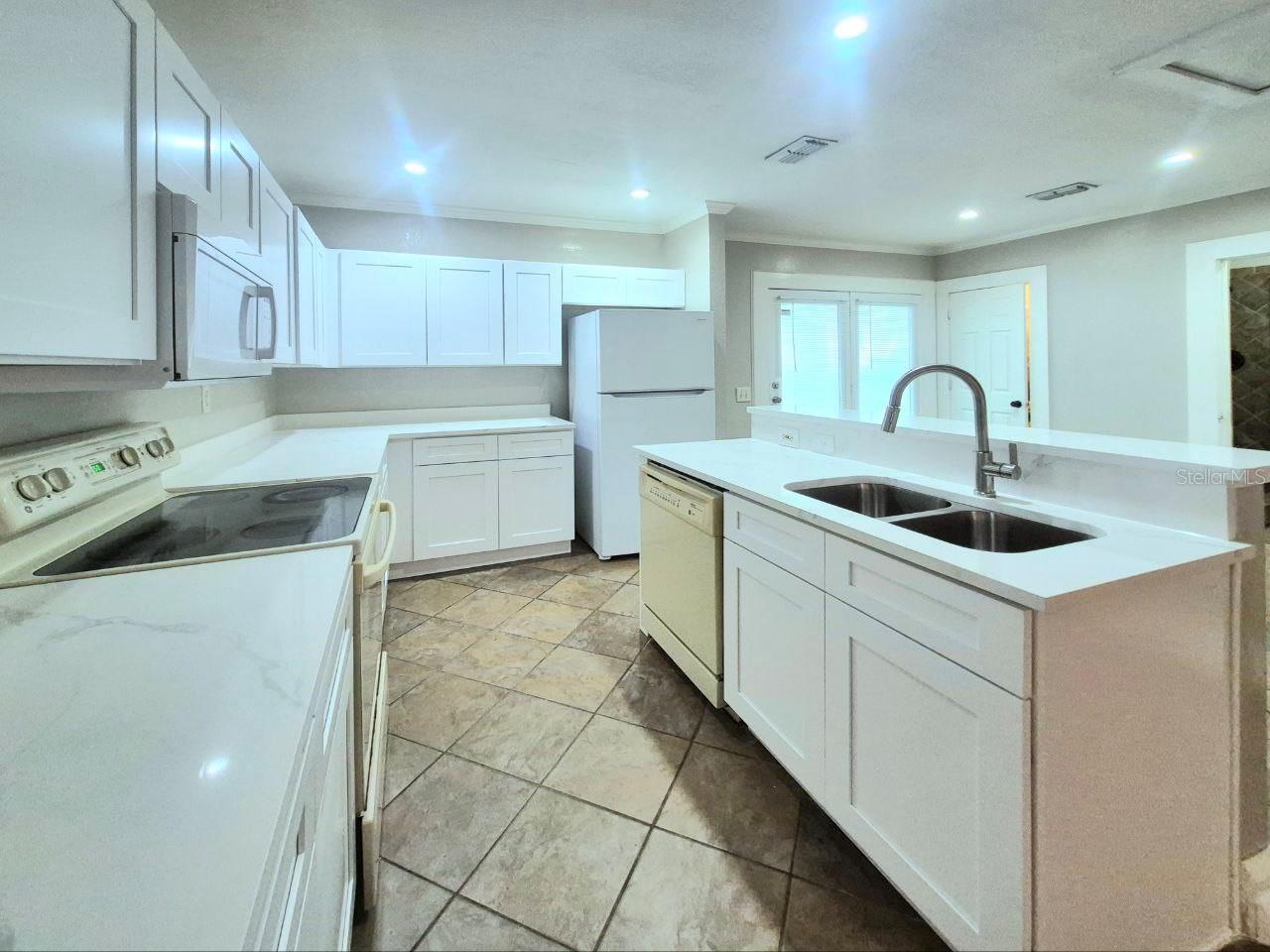 314 E PARK AVE, TAMPA, FL, 33602