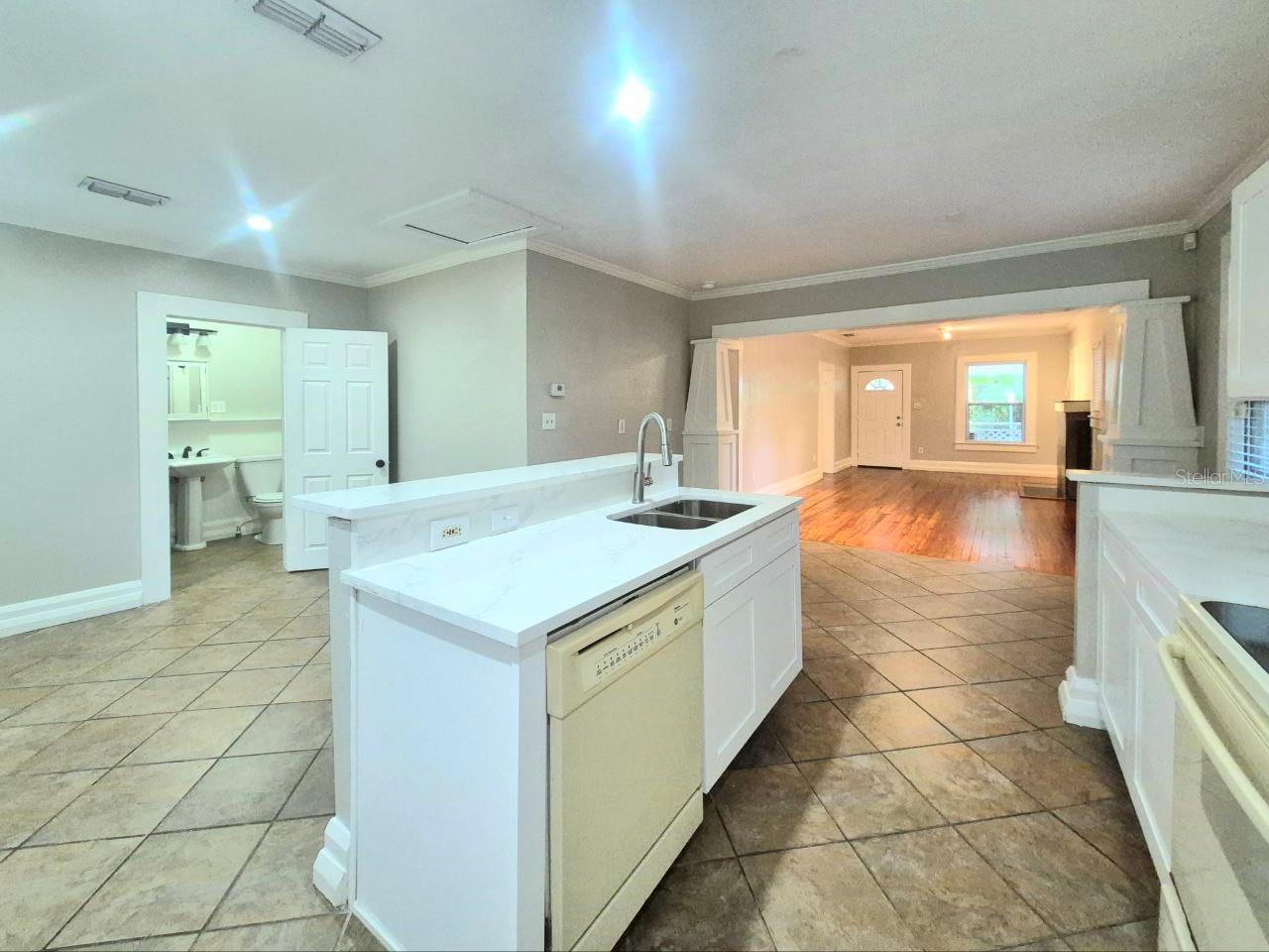 314 E PARK AVE, TAMPA, FL, 33602