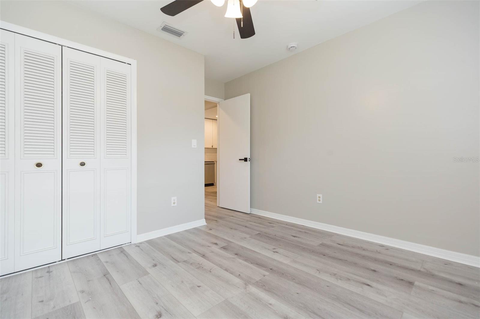 7608 N SANIBEL CIR, TEMPLE TERRACE, FL, 33637