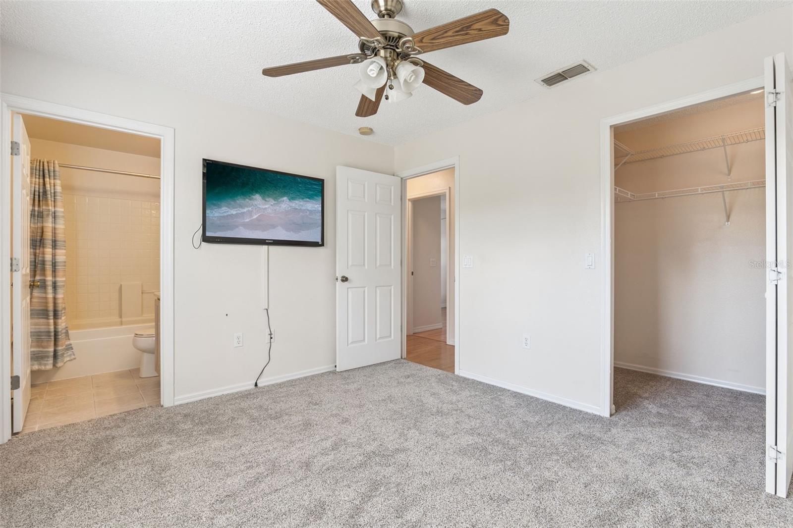 1569 JOYNER DR, DELTONA, FL, 32725