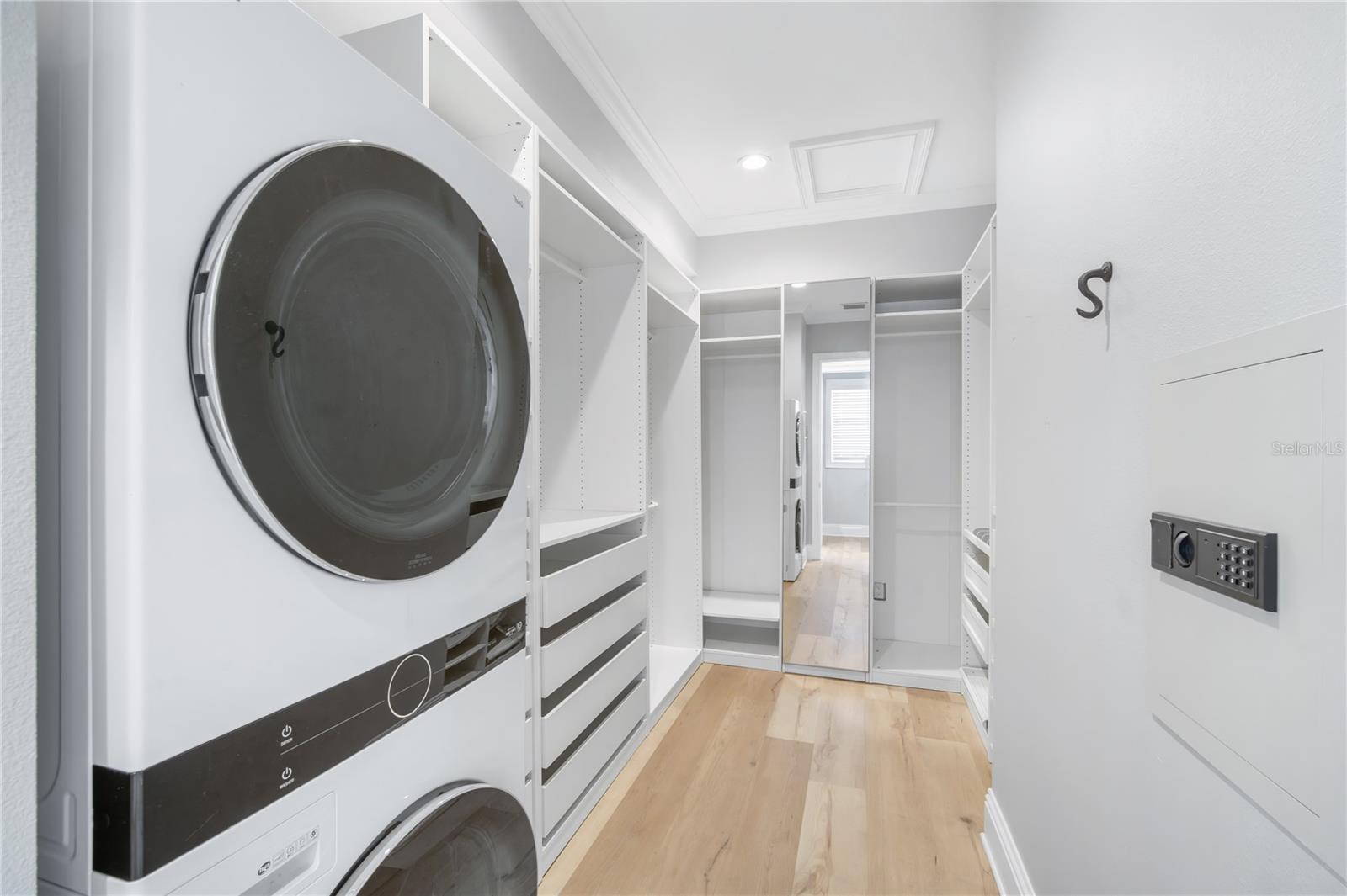 718 PINCKNEY DR, APOLLO BEACH, FL, 33572