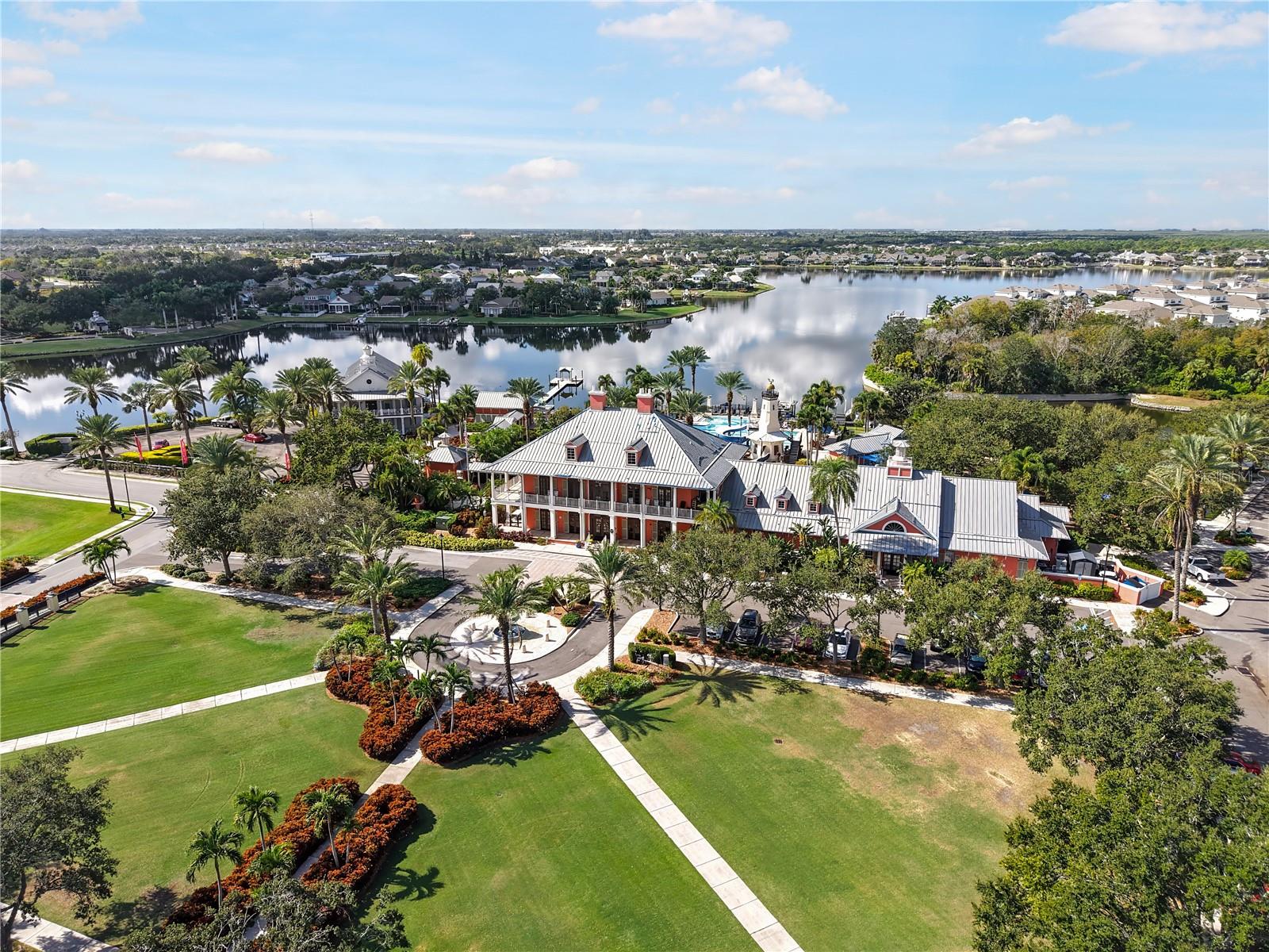 718 PINCKNEY DR, APOLLO BEACH, FL, 33572