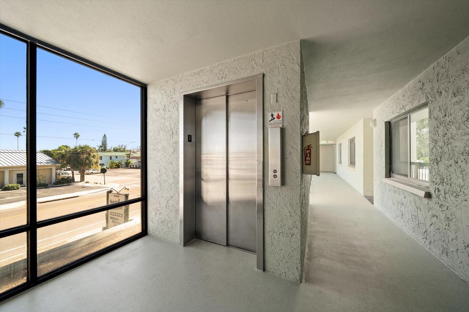 1300 GULF BLVD #202, INDIAN ROCKS BEACH, FL, 33785