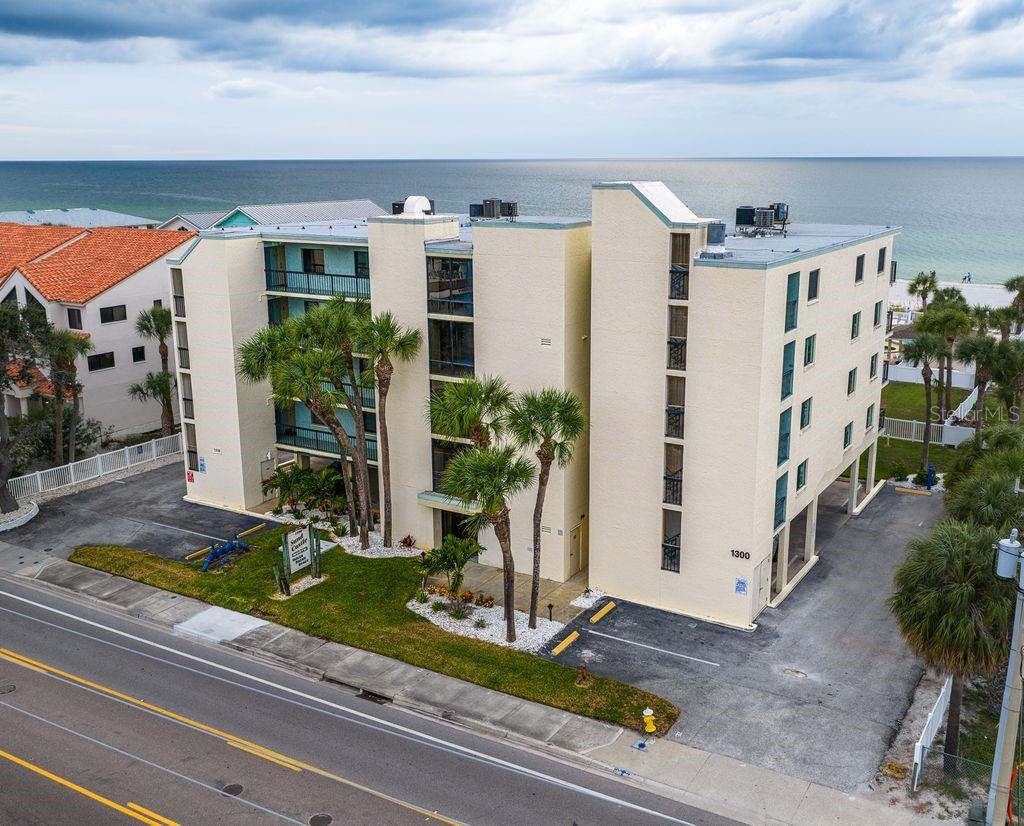 1300 GULF BLVD #202, INDIAN ROCKS BEACH, FL, 33785