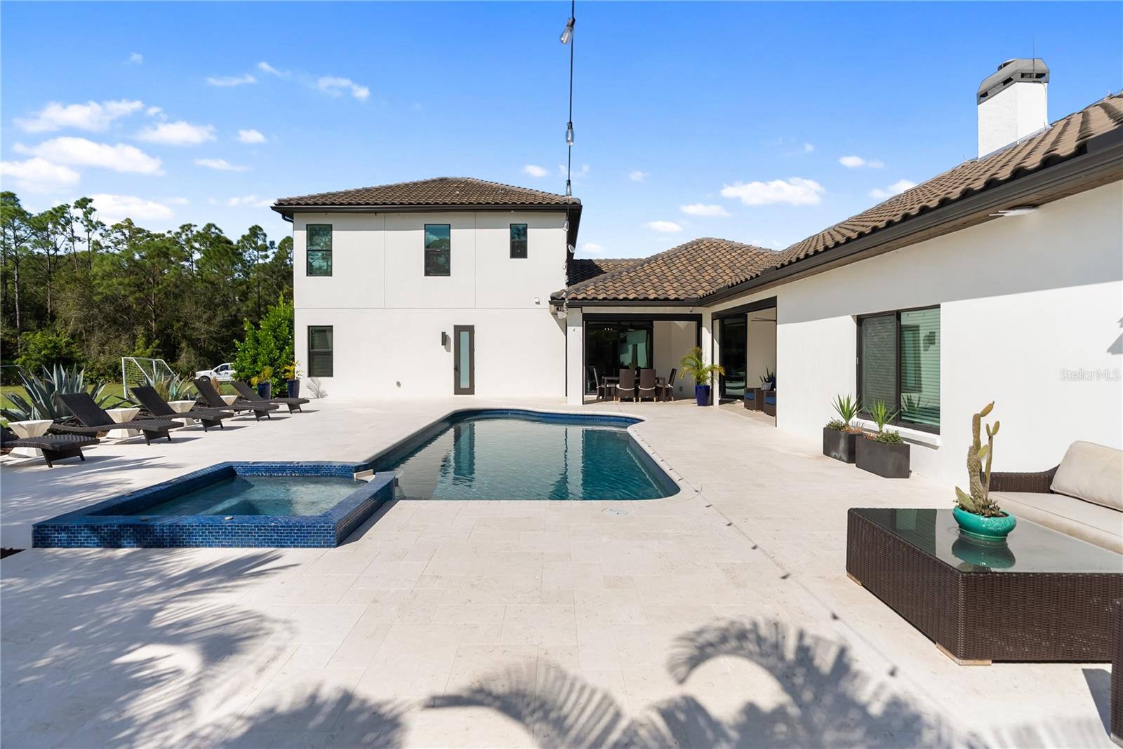 A4670128 Property Photo