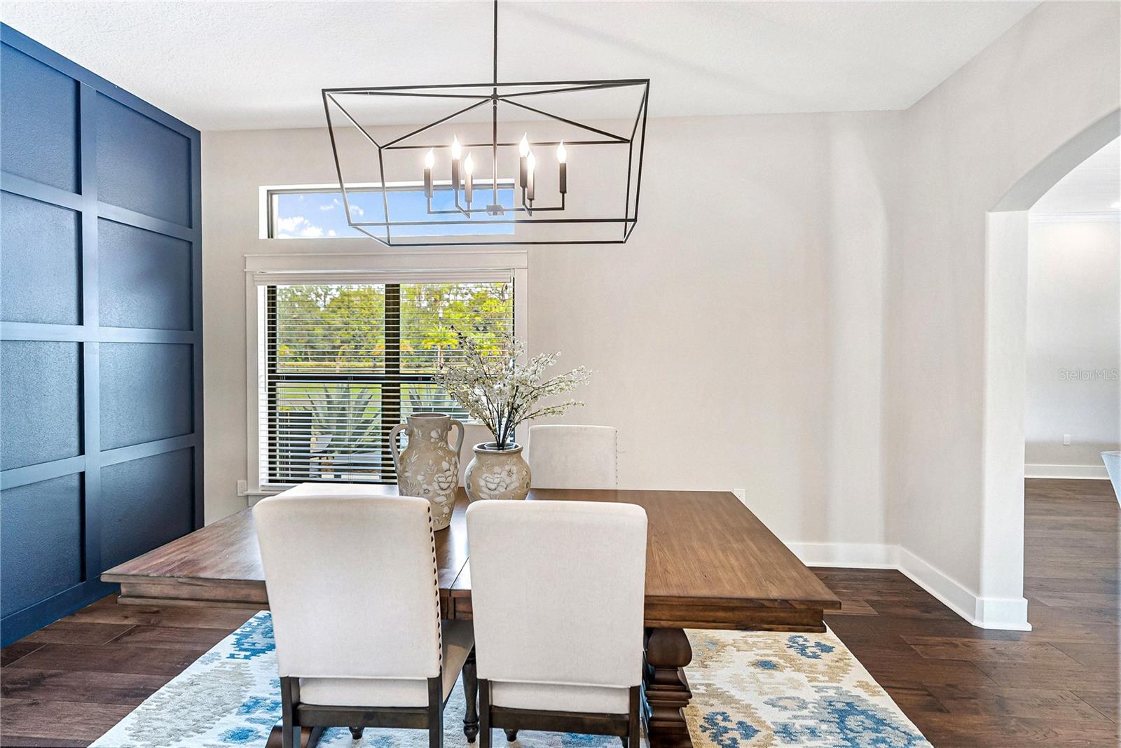 A4670128 Property Photo