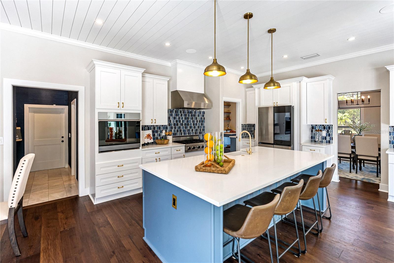 A4670128 Property Photo