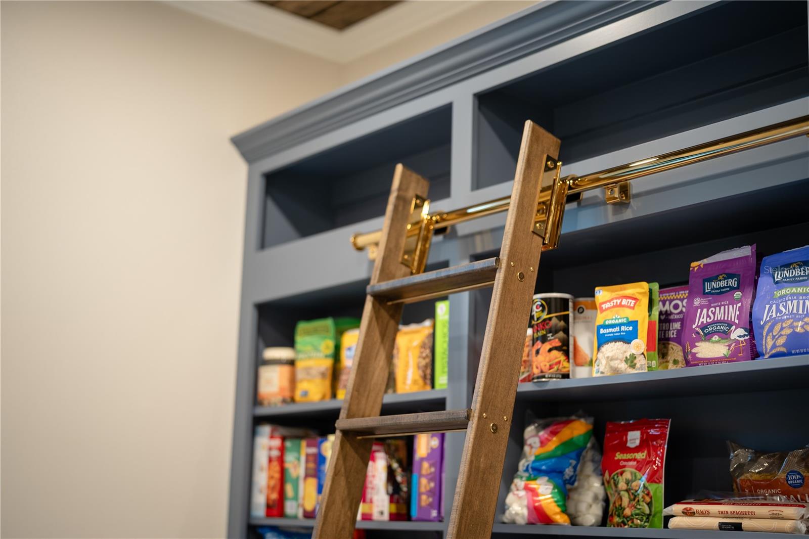 A4670128 Property Photo