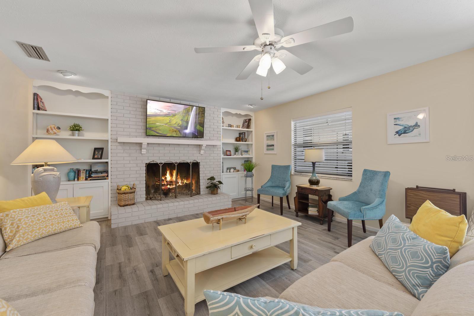 1895 BUCCANEER CIR, SARASOTA, FL, 34231