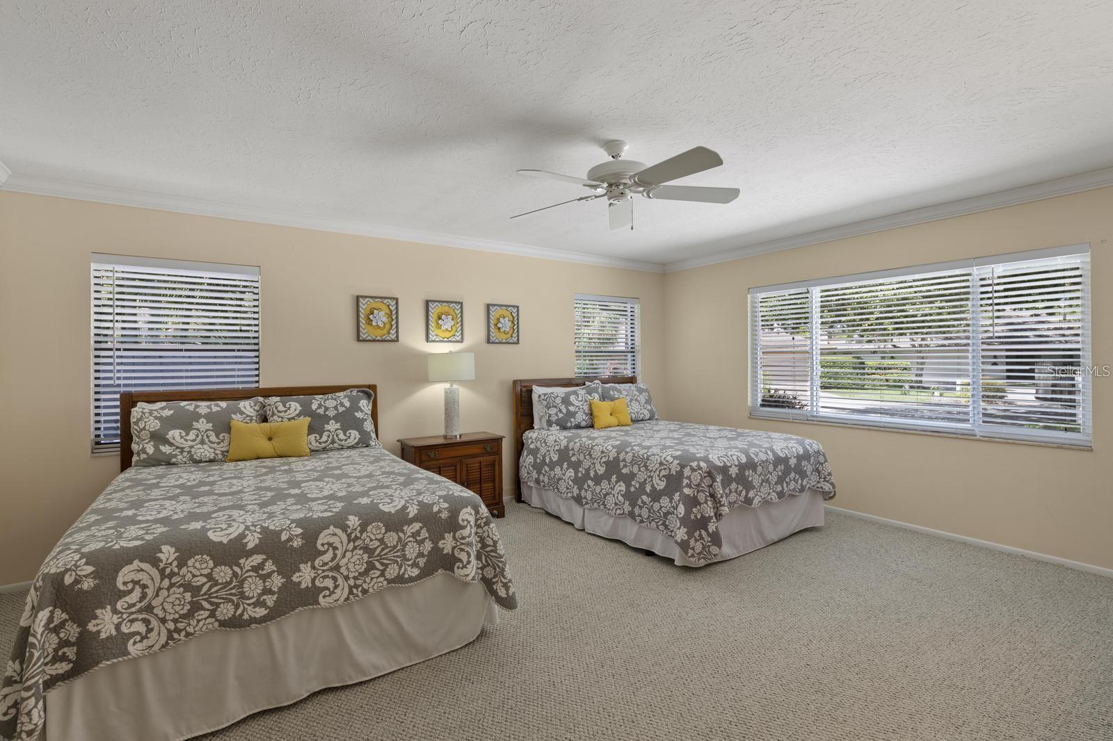 1895 BUCCANEER CIR, SARASOTA, FL, 34231