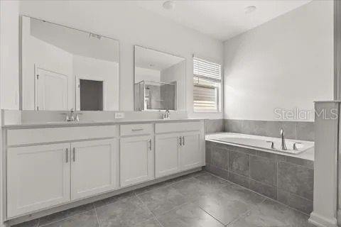 2581 RUNNERS CIR #A, CLERMONT, FL, 34714