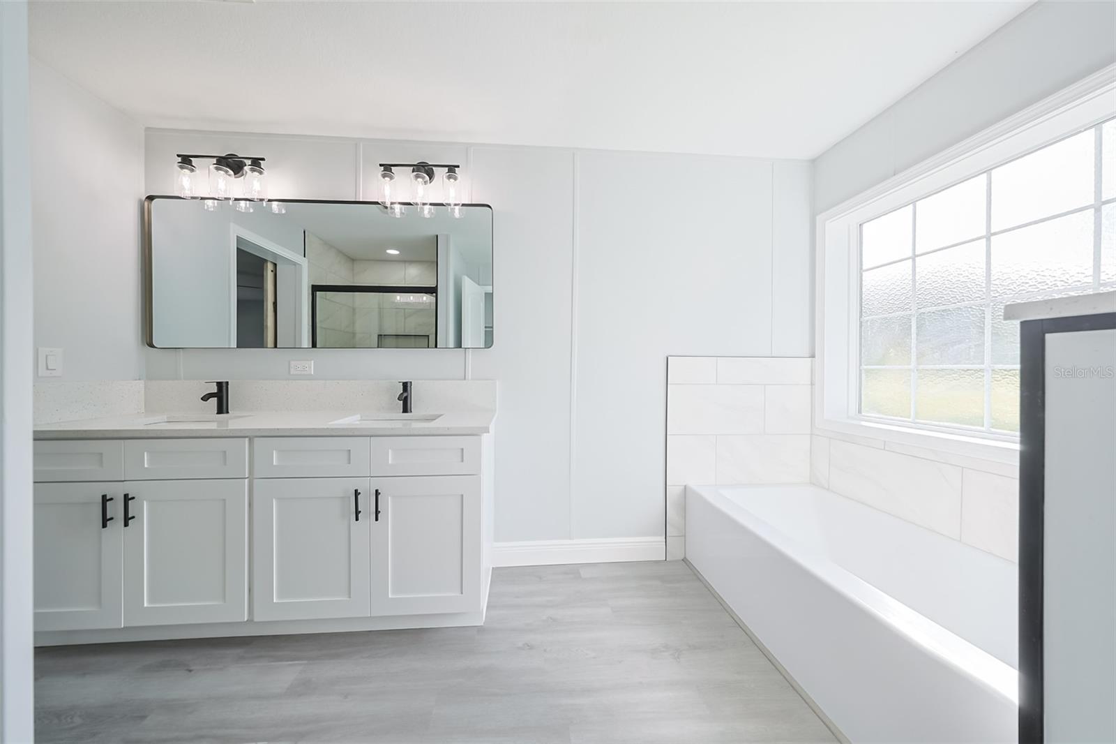 2011 E 60 HWY, PLANT CITY, FL, 33567