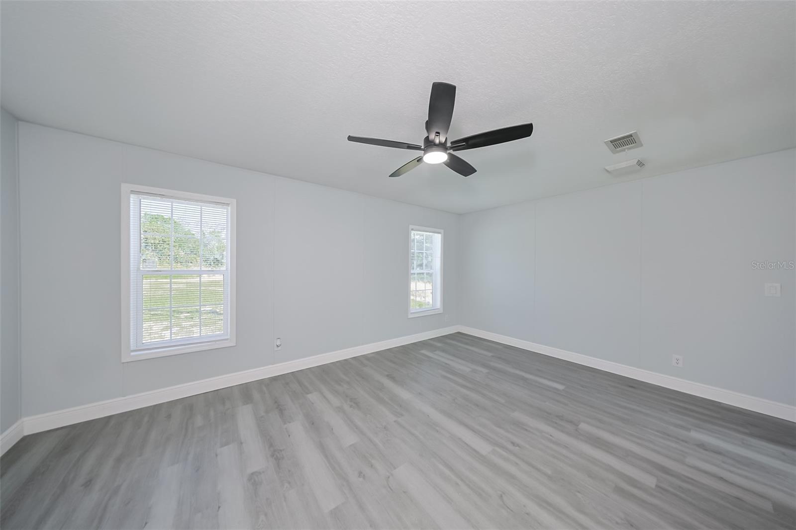 2011 E 60 HWY, PLANT CITY, FL, 33567