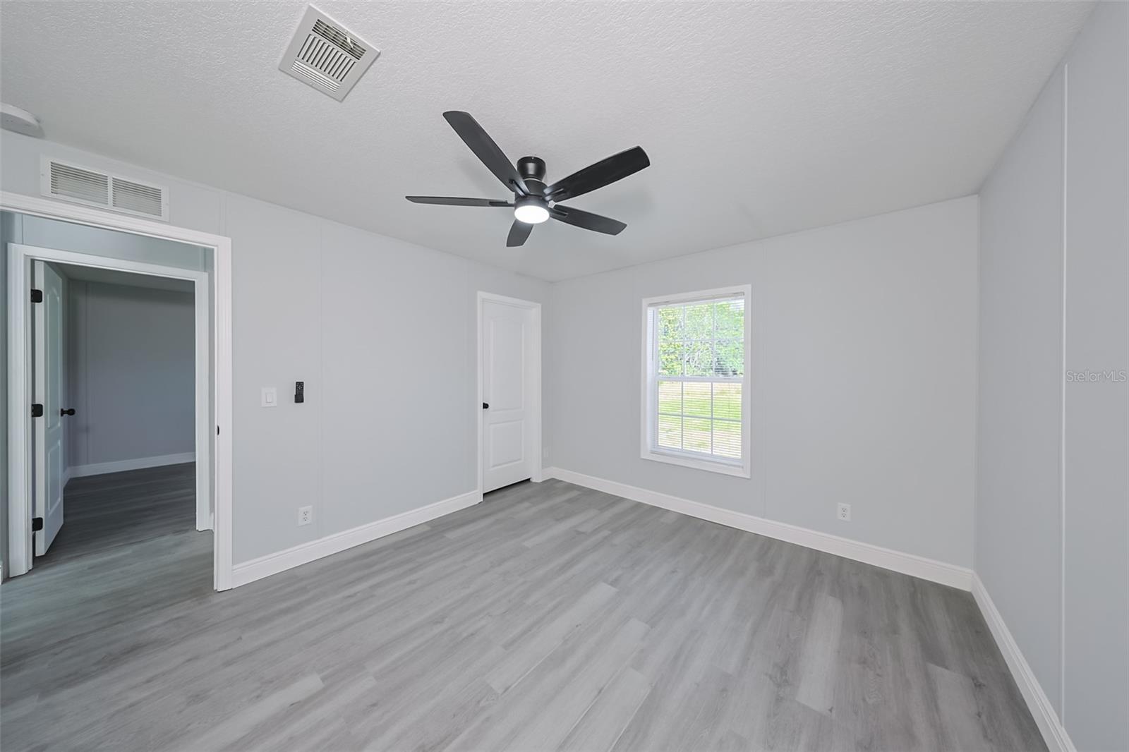 2011 E 60 HWY, PLANT CITY, FL, 33567