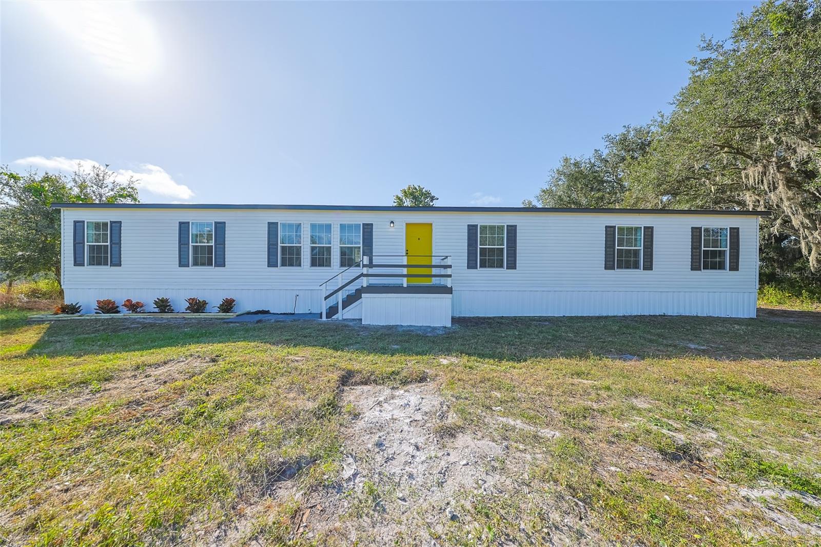 2011 E 60 HWY, PLANT CITY, FL, 33567