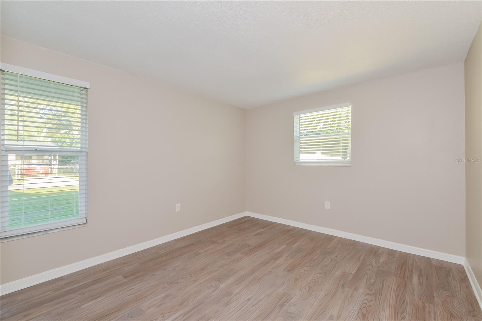 4600 SLOAN AVE, SARASOTA, FL, 34233