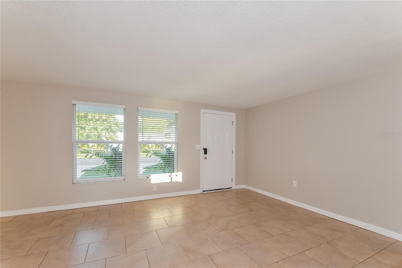 4600 SLOAN AVE, SARASOTA, FL, 34233