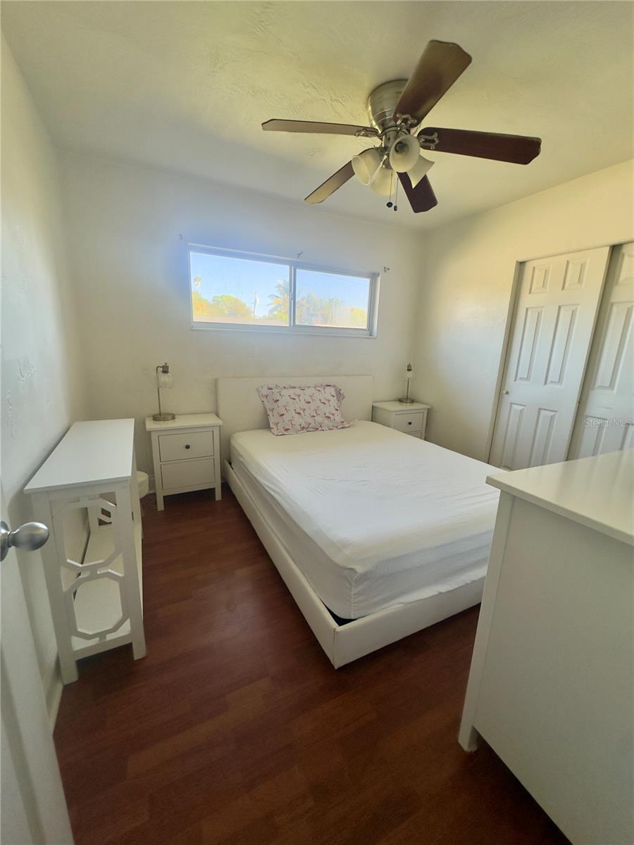 3673 SEAROBIN DR SE, ST PETERSBURG, FL, 33705