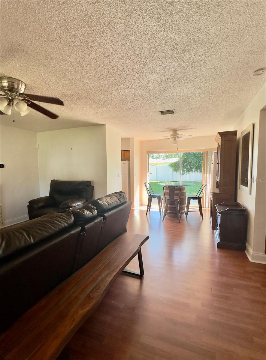 3673 SEAROBIN DR SE, ST PETERSBURG, FL, 33705