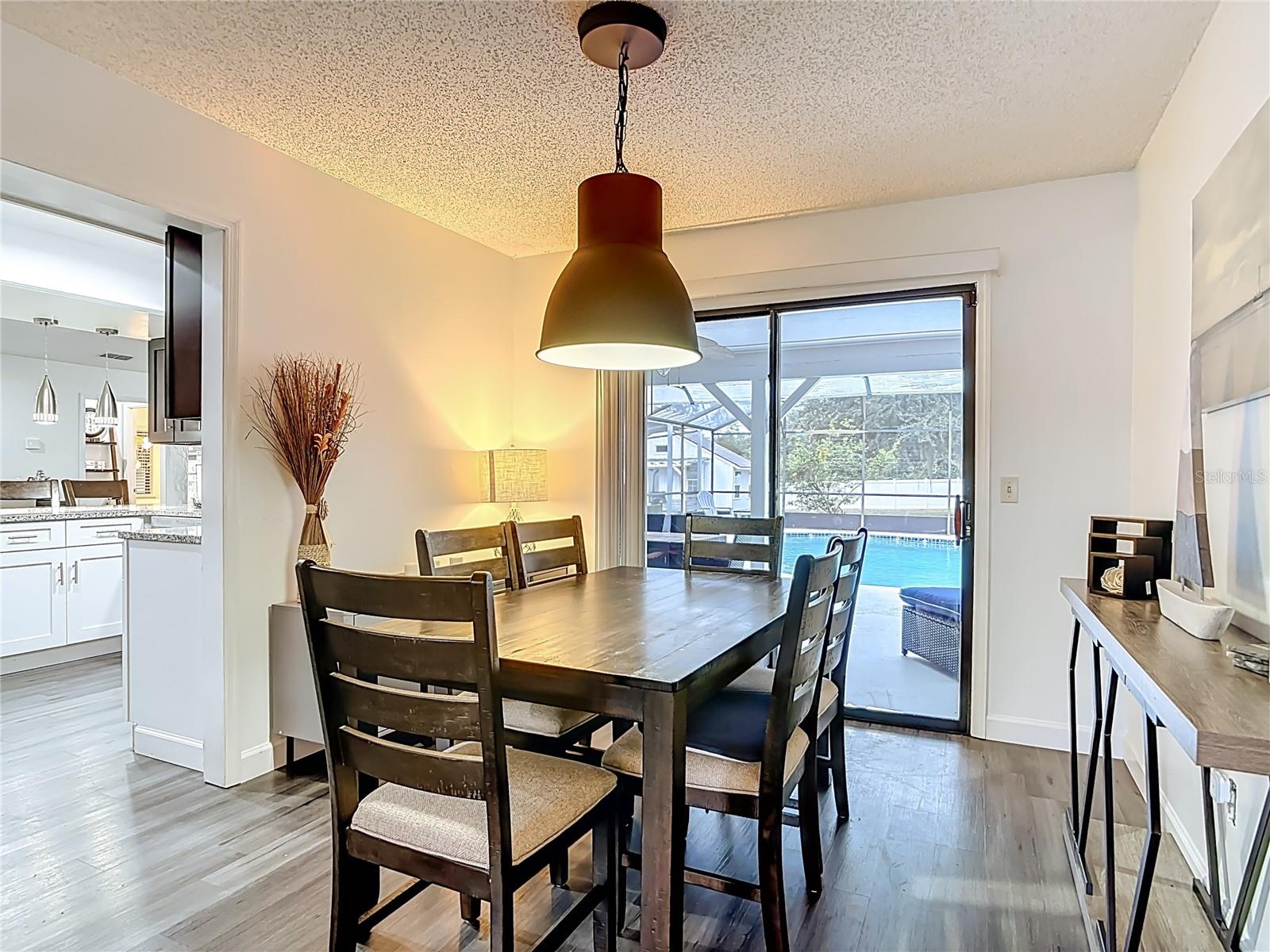 560 SAXON BLVD, DELTONA, FL, 32725