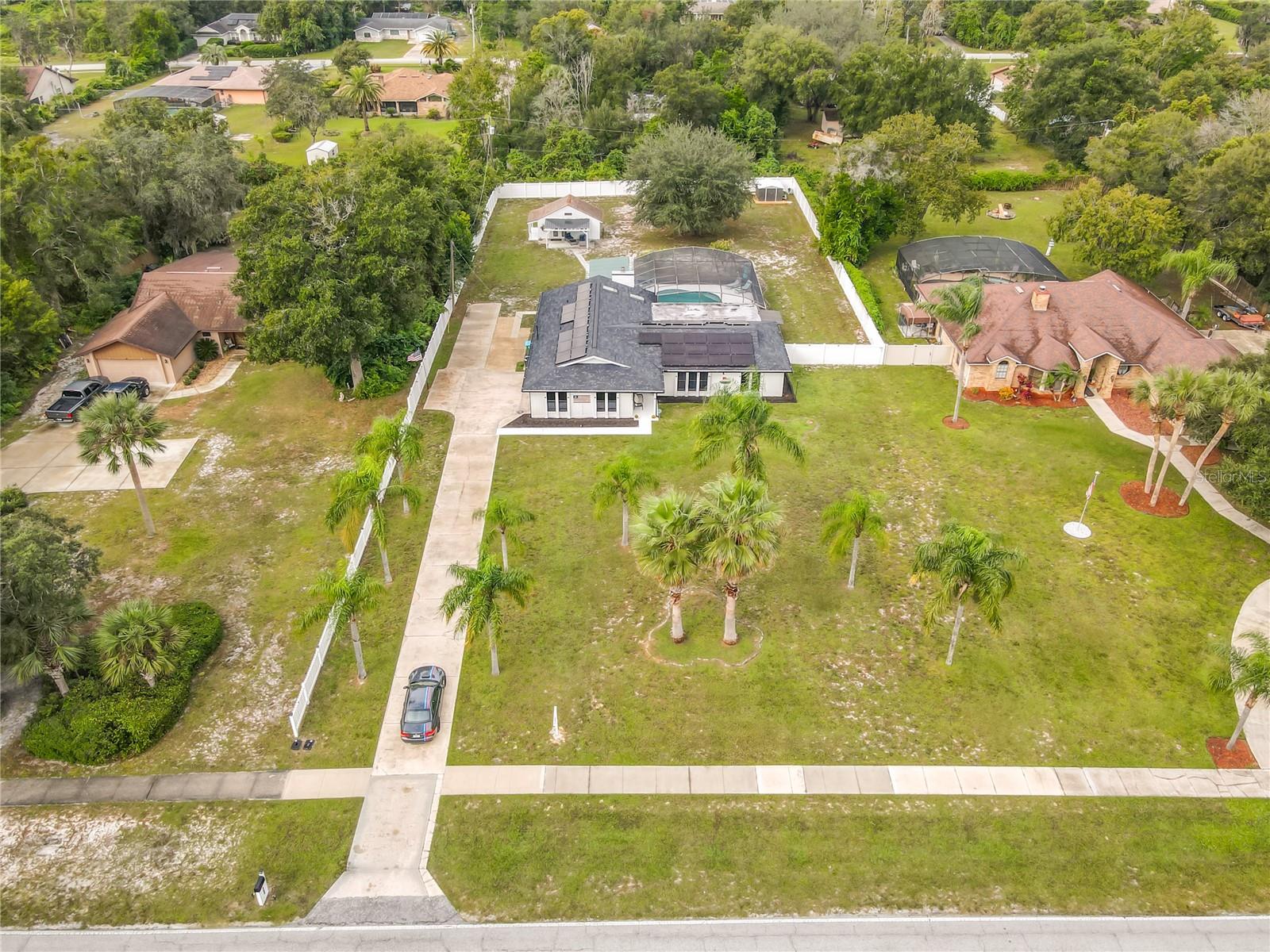 560 SAXON BLVD, DELTONA, FL, 32725