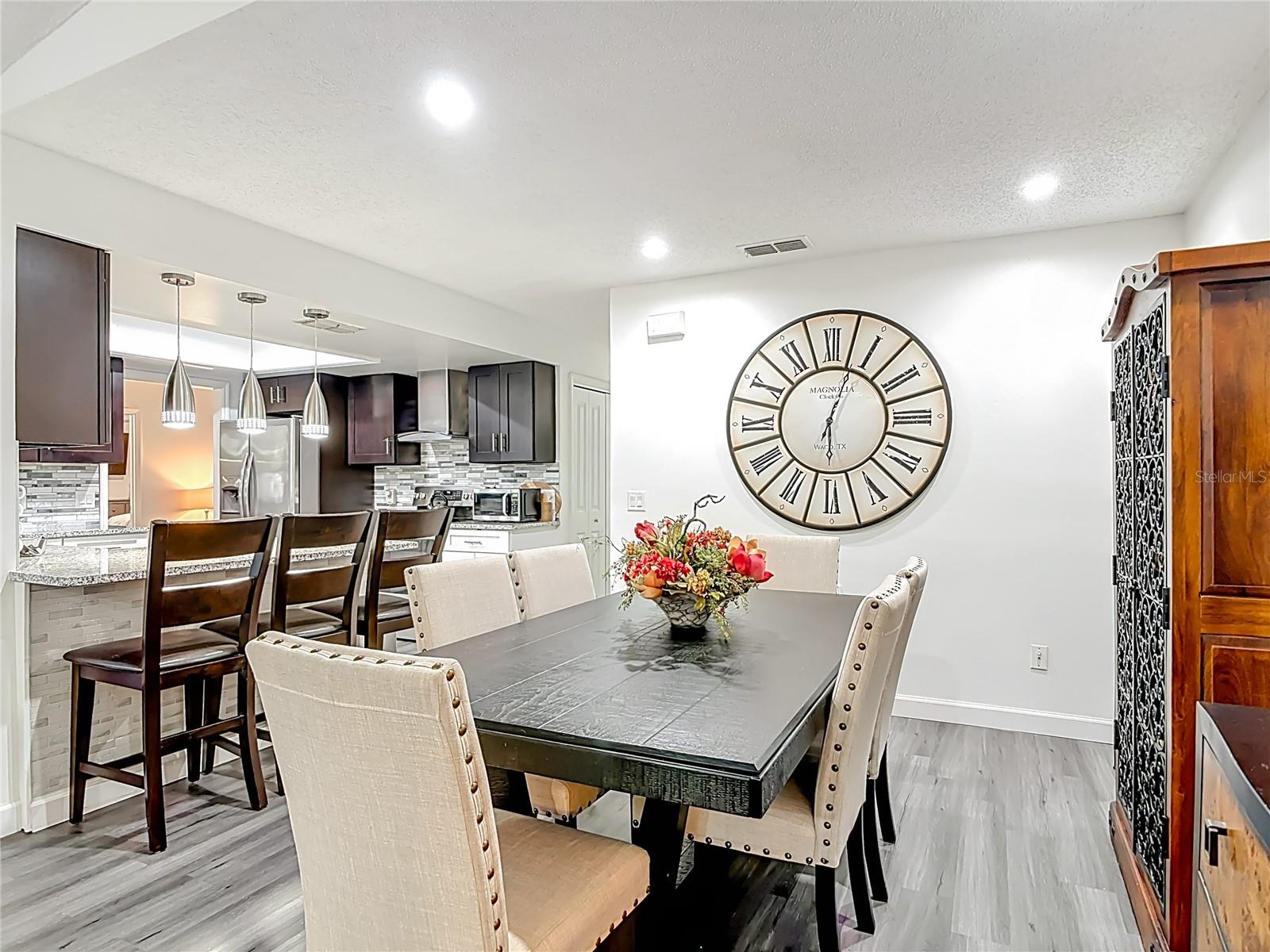 560 SAXON BLVD, DELTONA, FL, 32725