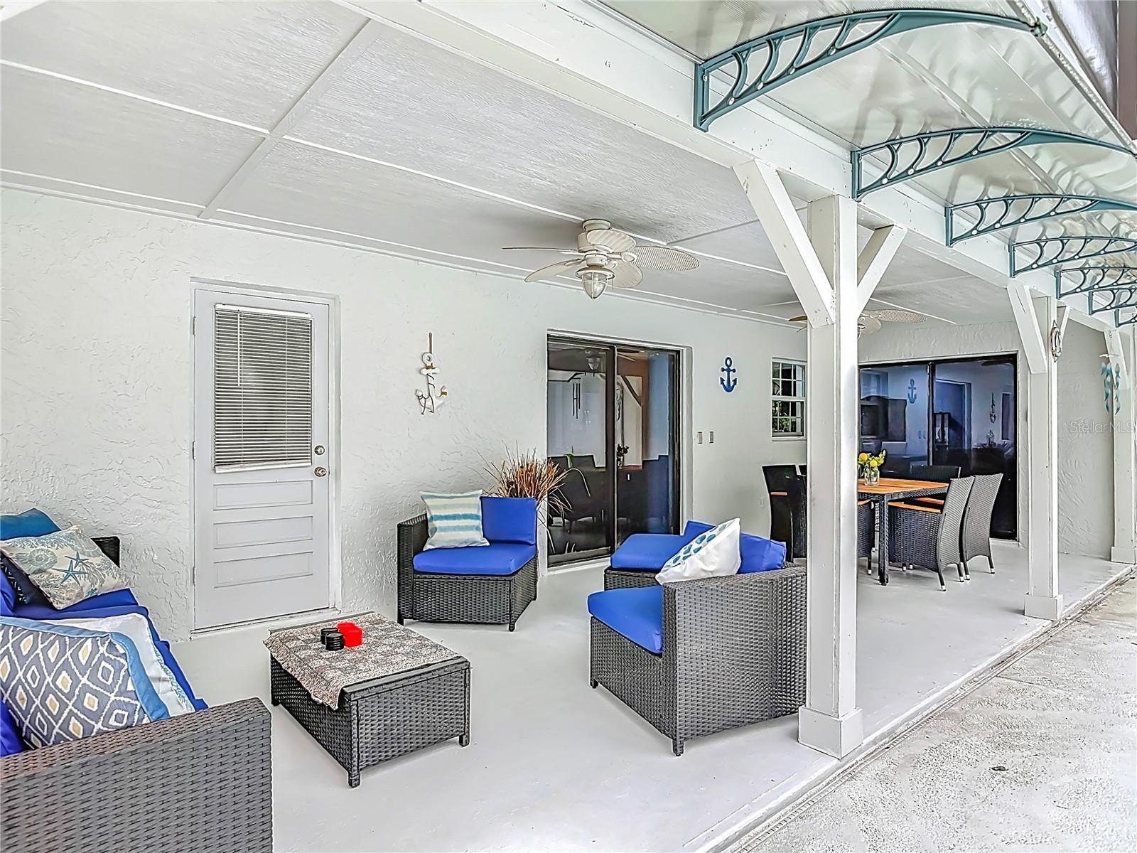 560 SAXON BLVD, DELTONA, FL, 32725