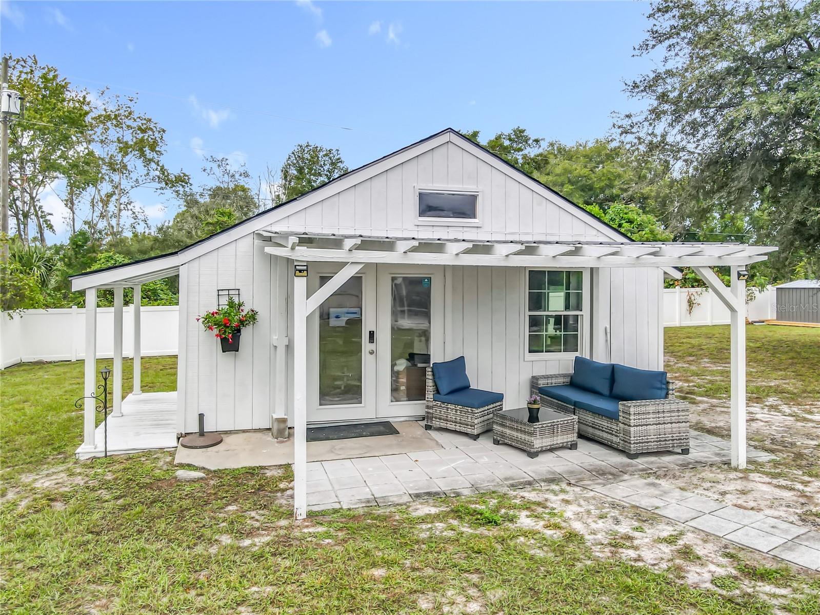 560 SAXON BLVD, DELTONA, FL, 32725