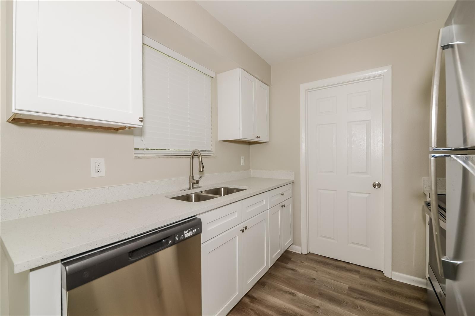 316 59TH AVENUE TER W, BRADENTON, FL, 34207