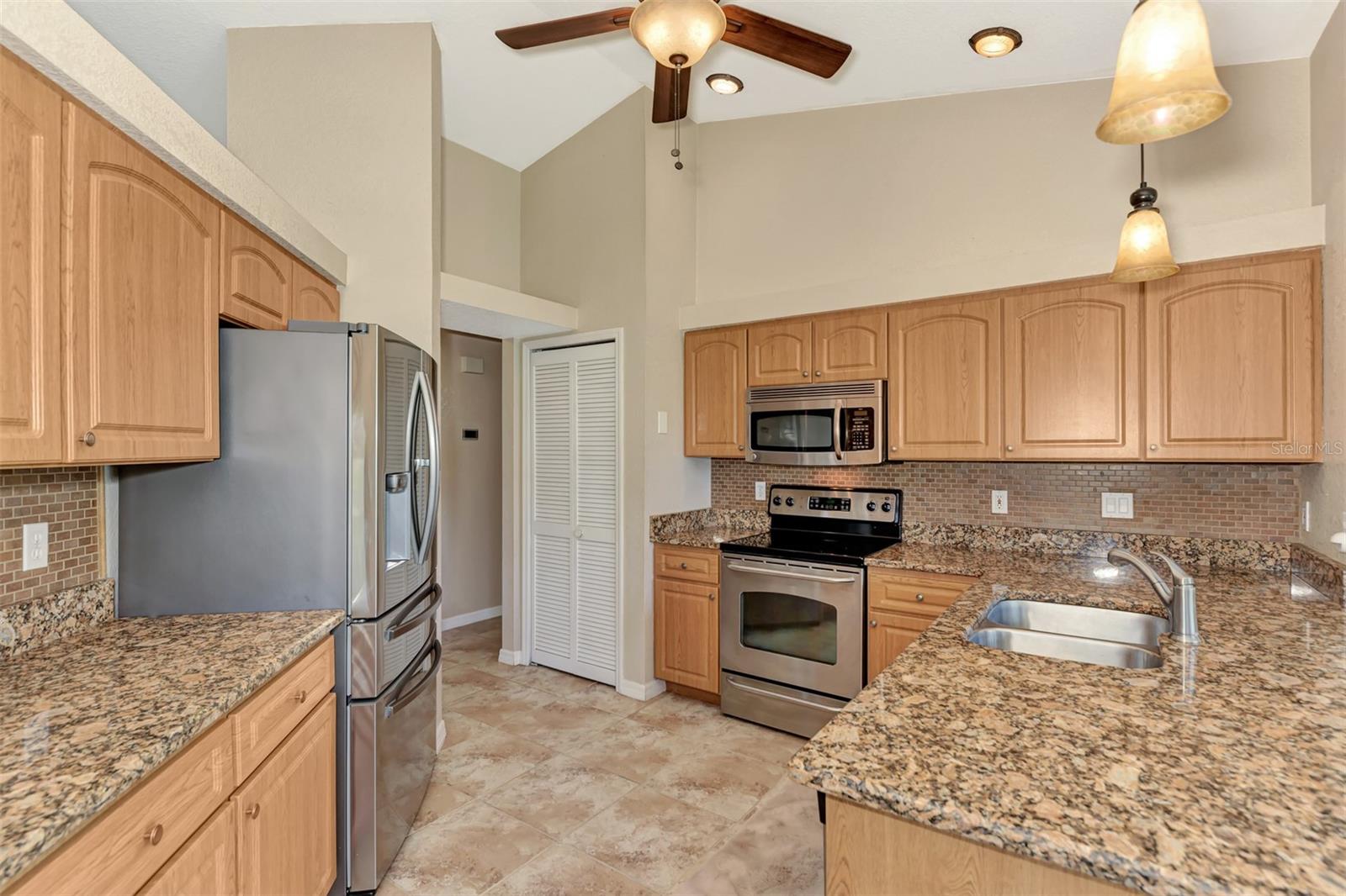 23255 BURLINGAME AVE, PUNTA GORDA, FL, 33980