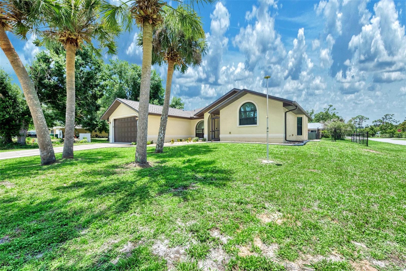 23255 BURLINGAME AVE, PUNTA GORDA, FL, 33980